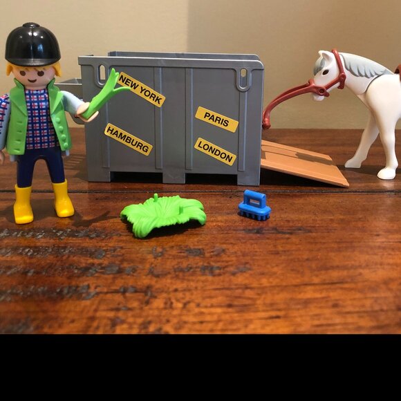 Playmobil - two sets with horses - Picture 1 of 2